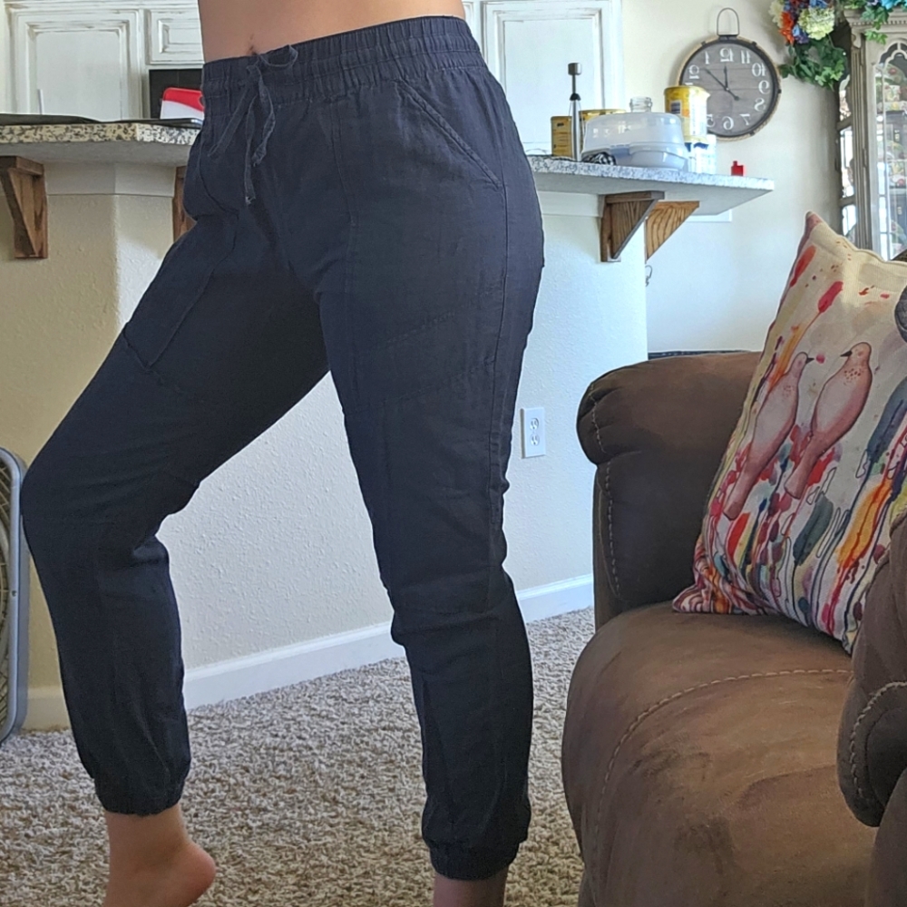Cute, Comfy Linen Joggers